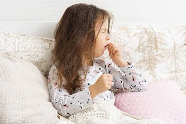Как помочь ребенку перестать задыхаться от кашля?